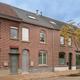 Gerenoveerde, energiezuinige rijwoning met 2 kamers en garage