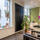 Interessant investeringspand met handelsruimte en twee appartementen