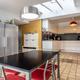 Karaktervolle woning met 4 slaapkamers, dubbele garage en ruime tuin