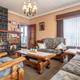 Ruime bel-etage woning met 3 slaapkamers en inpandige garage op perceel van 11a 61ca