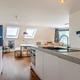 Recent appartement op de tweede verdieping met ruim terras en autostaanplaats