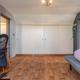 Interessant investeringspand met handelsruimte en twee appartementen