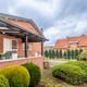 Ruime bel-etage woning met 3 slaapkamers en inpandige garage op perceel van 11a 61ca