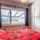 Gerenoveerde en instapklare gelijkvloers woning met 2 slaapkamers en garage