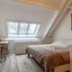 Ruime, recent gerenoveerde gezinswoning met 3 slaapkamers en 2 badkamers op mooi perceel