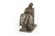 Bronzen figuur van boerin