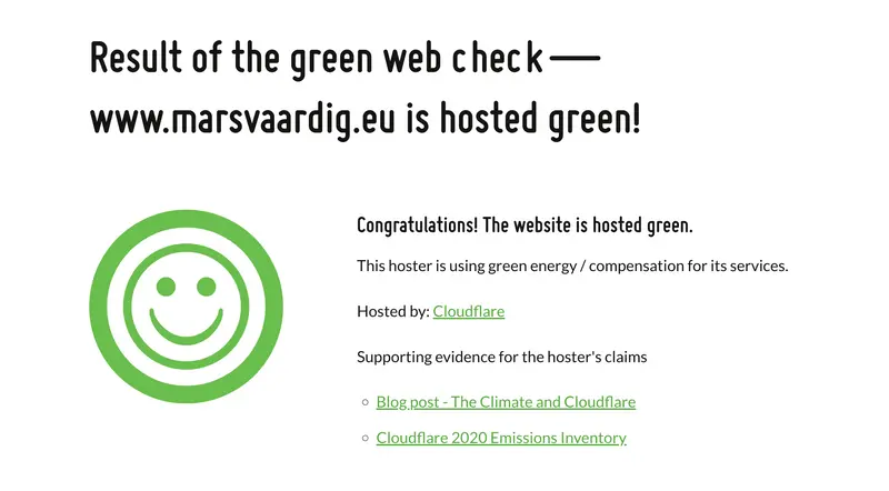 Positief resultaat van groene hosting check voor marsvaardig.eu, met smiley-icoon en bevestiging van duurzame hosting via Cloudflare.