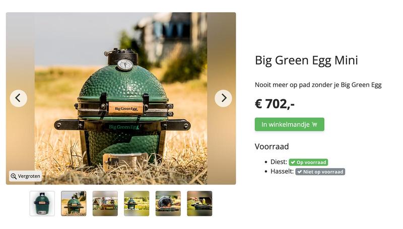 Groene keramische barbecue Big Green Egg Mini in buitenomgeving, met productprijs en voorraadstatus in webshop